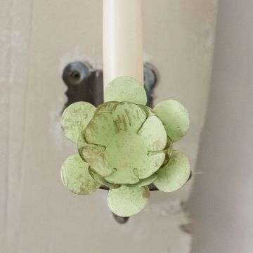 Green Metal Flower on Clip