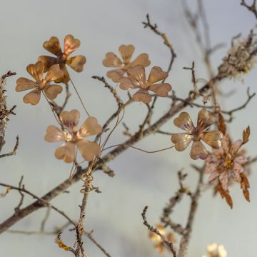 Gold Metal Flower Bunch