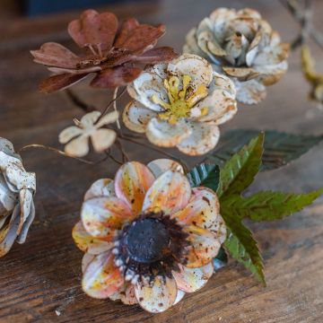 Pink Metal Flower Bunch