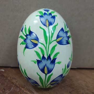 New Cream Bluebell Hand Crafted Egg