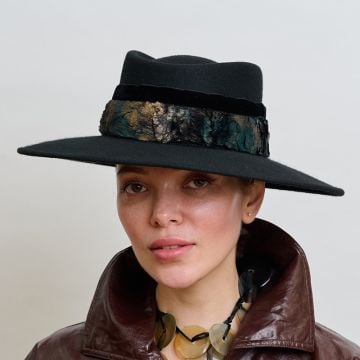 Black Trilby