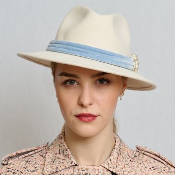 Clotted Cream Pearl Trilby