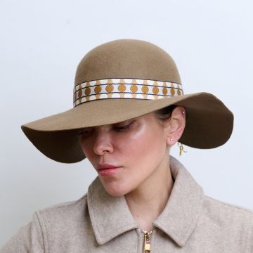 Ripe Wheat Floppy Wool