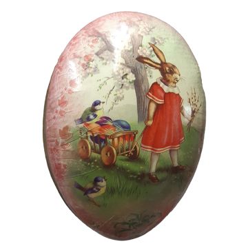 Gardening Vintage Egg