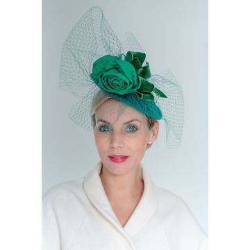 Emerald Felt Velvet Veiling Percher