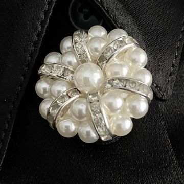 Pearl Pearl Clip