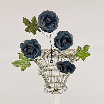 Pitch Blue Bunch of Roses