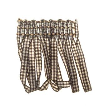 Fallen Leaf Bin End Gingham Looped Fringe