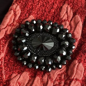 Black Bead Motif