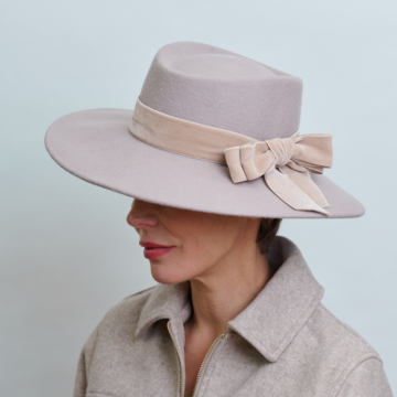 Pebble Double Velvet Bow Trilby