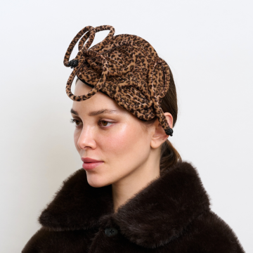Leopard Print Piped Teardrop Percher