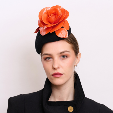 Black Flower Percher