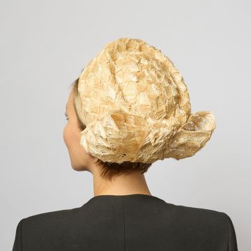 A V V Chapeaux Hand-crochet straw Jackie hat with a matching crochet bow detail.