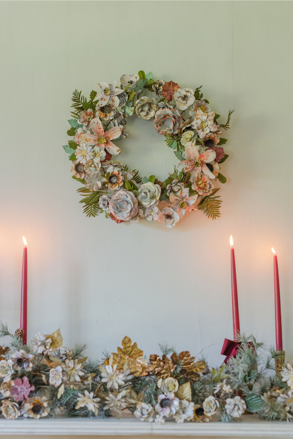 christmas wreath fireplace